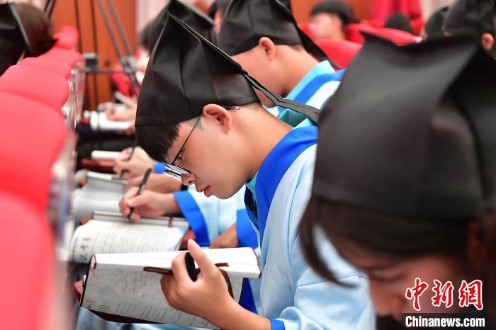 两岸学子福州体验科举文化